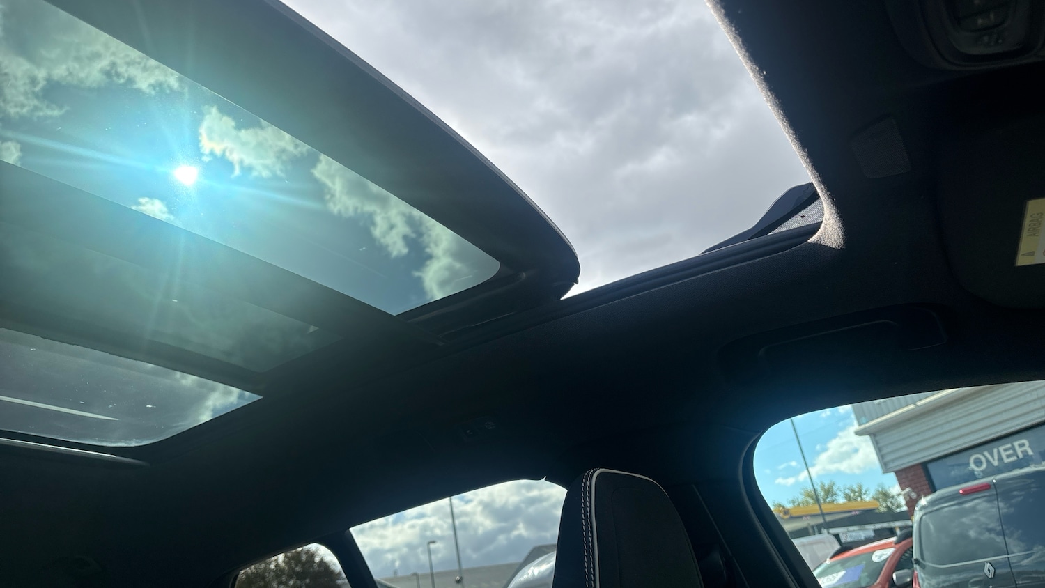 Used Volvo XC40 2018 for sale - 76115693: Photo 44