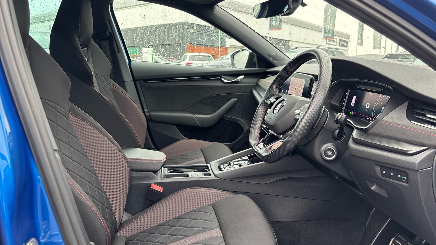 Used Skoda Octavia 2023 for sale - 76979340: Photo 15