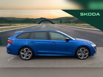 Used Skoda Octavia 2023 for sale - 76979340: Photo