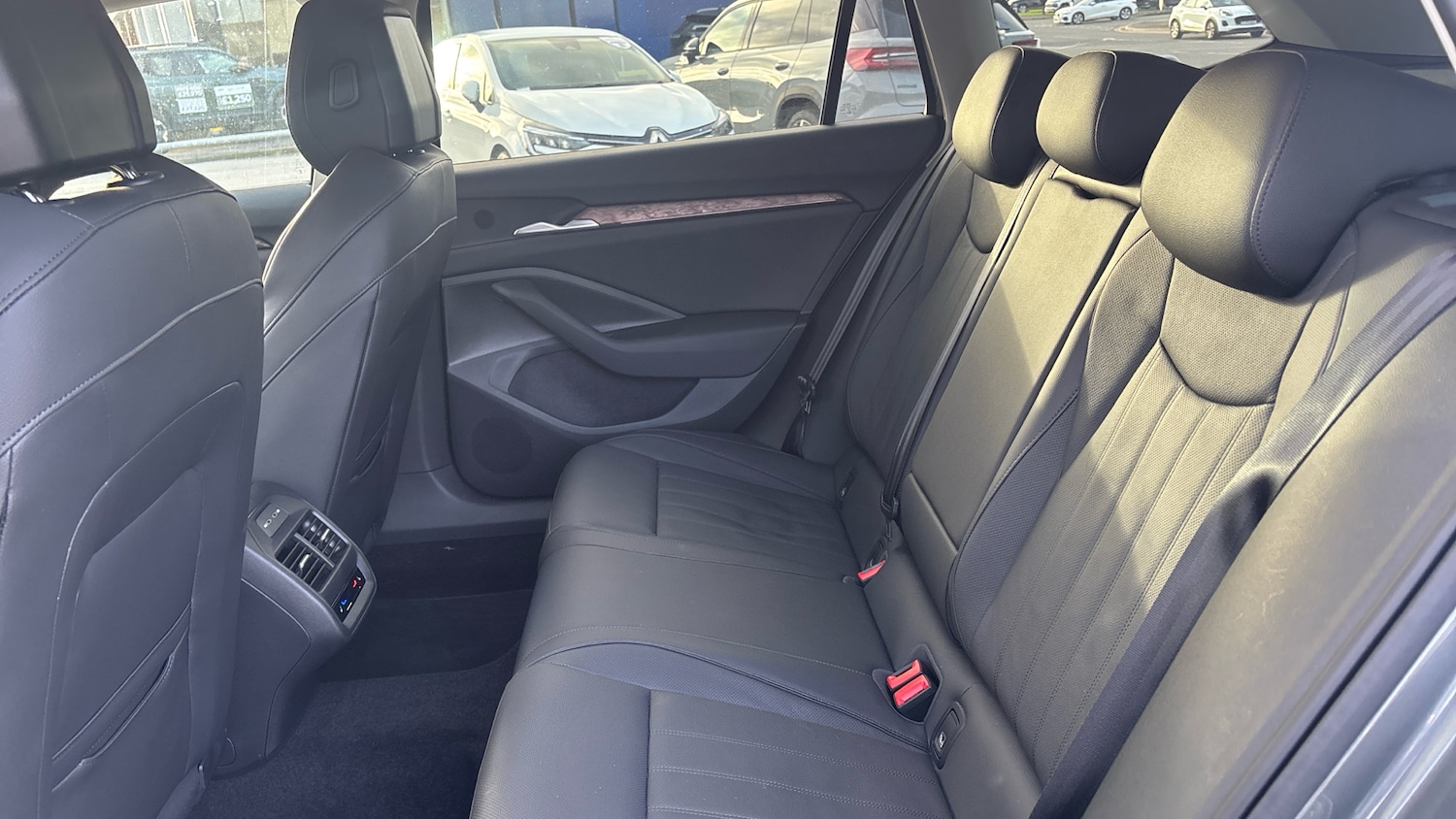 Used Skoda Superb 2025 for sale - 76903865: Photo 16