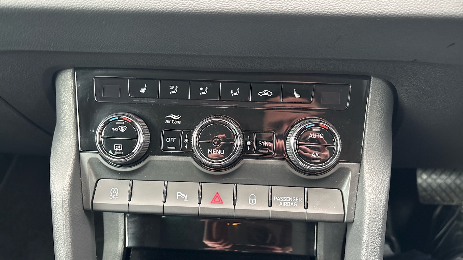 Used Skoda Karoq 2023 for sale - 77367477: Photo 13