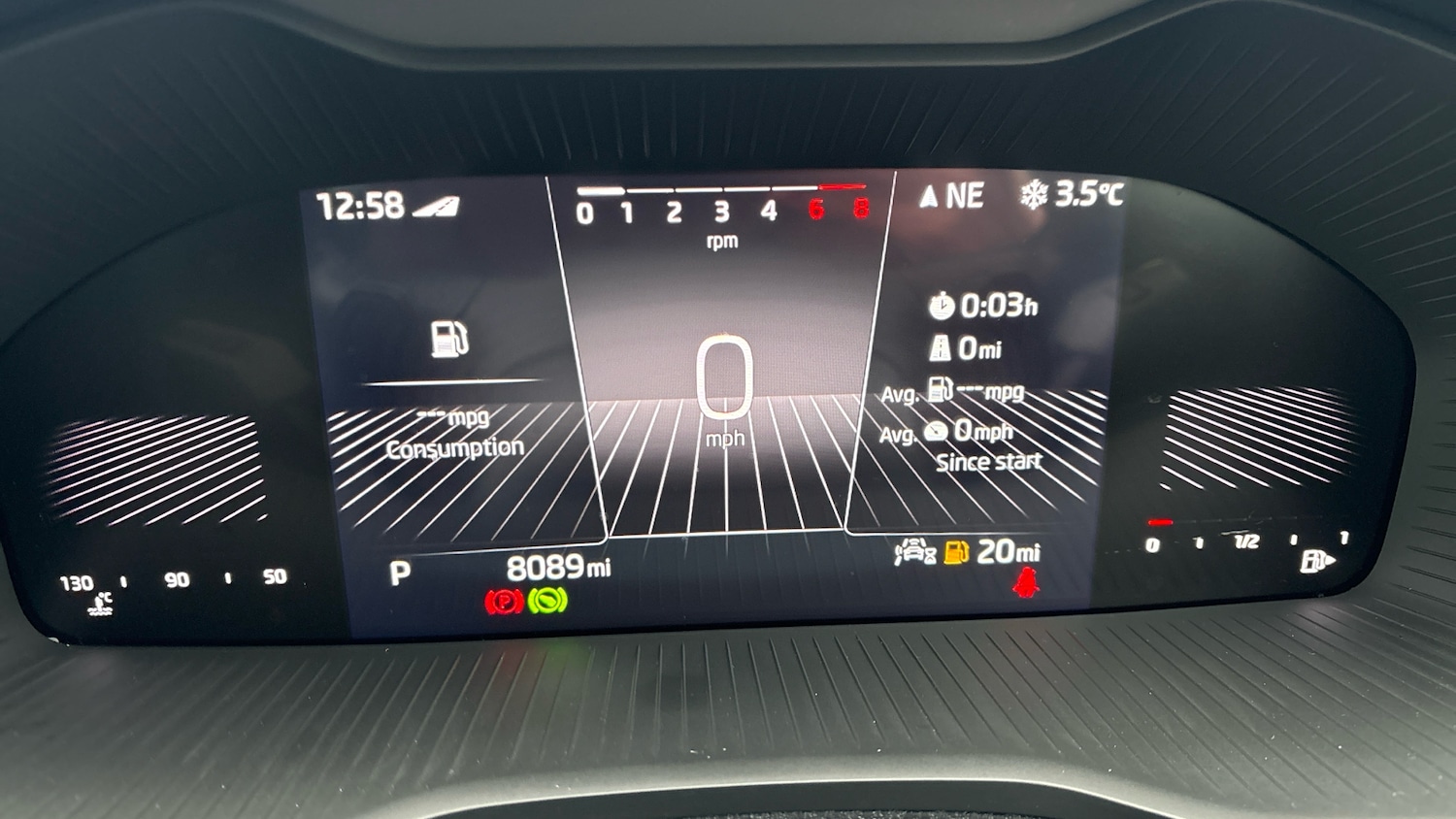 Used Skoda Karoq 2023 for sale - 77367477: Photo 30