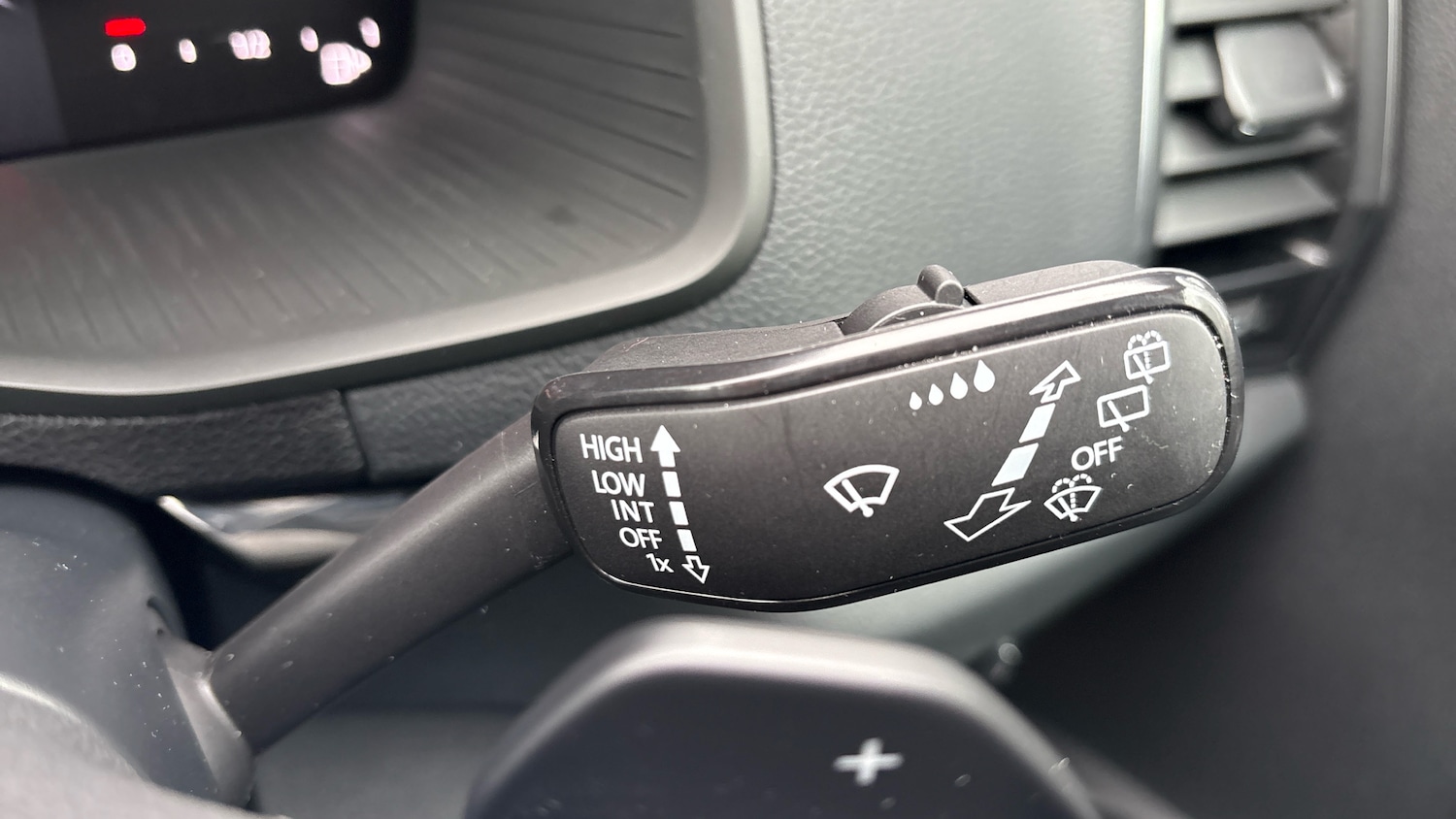 Used Skoda Karoq 2023 for sale - 77367477: Photo 35