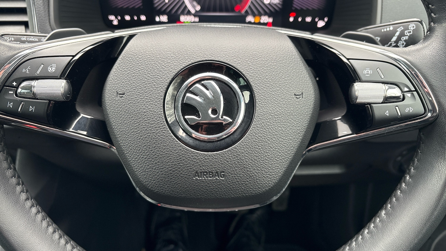 Used Skoda Karoq 2023 for sale - 77367477: Photo 36