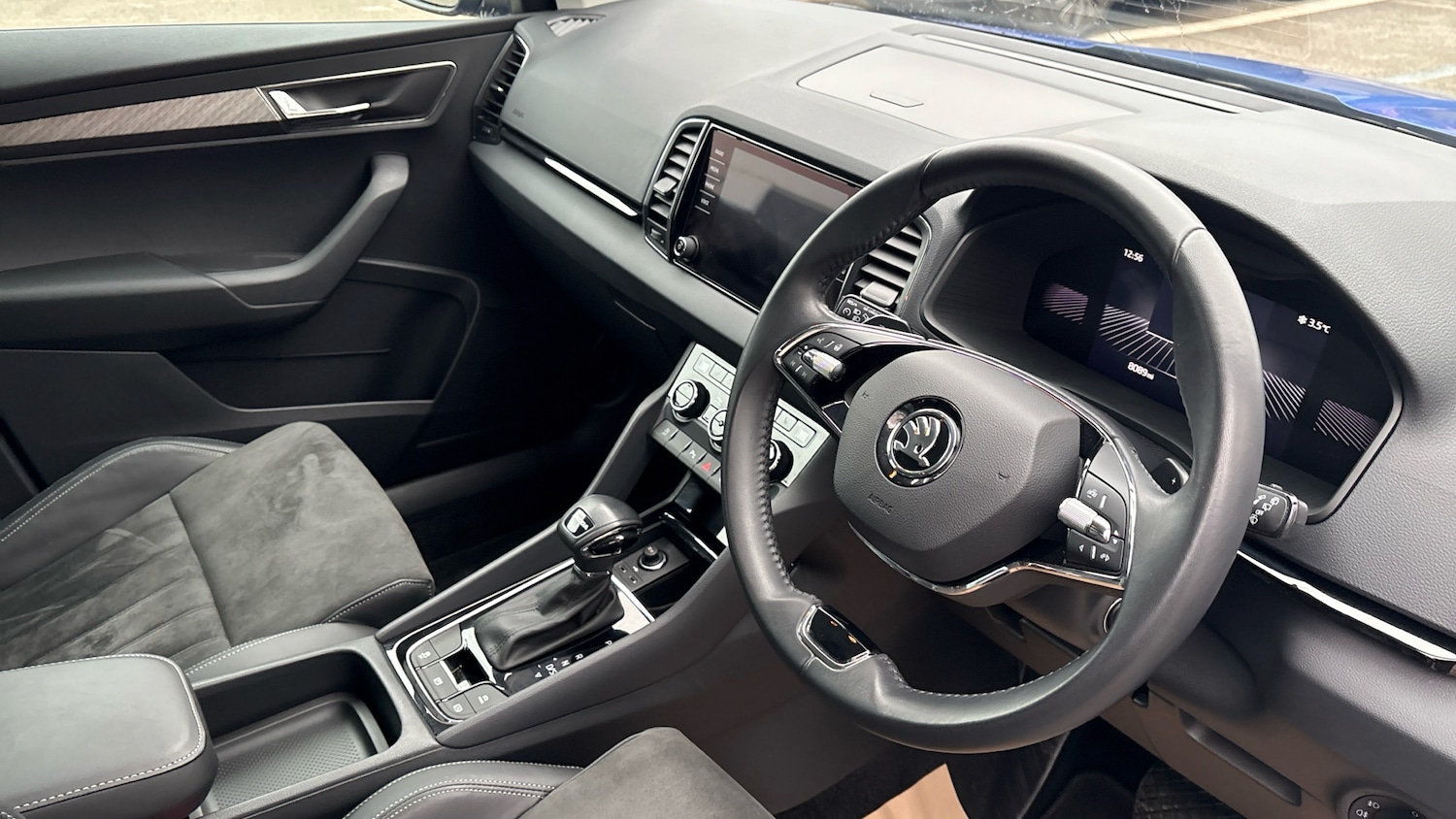 Used Skoda Karoq 2023 for sale - 77367477: Photo 6