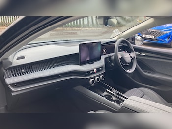 Used Skoda Superb 2025 for sale - 77208821: Photo