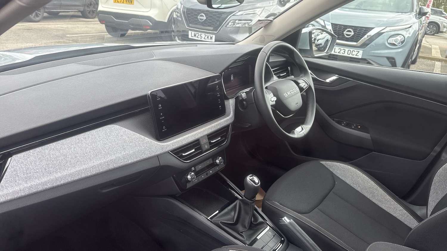 Used Skoda Kamiq 2025 for sale - 78190875: Photo 2