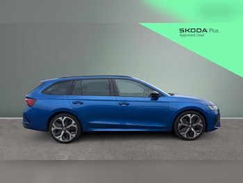 Used Skoda Octavia 2025 for sale - 78226767: Photo