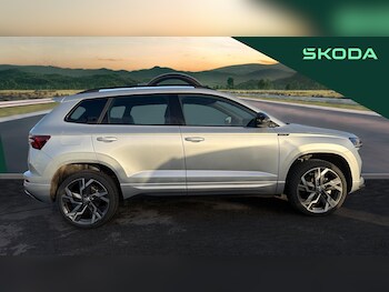 Used Skoda Karoq 2024 for sale - 76859642: Photo