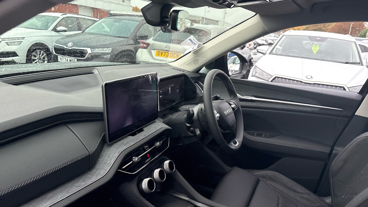 Used Skoda Kodiaq 2025 for sale - 76120096: Photo 2