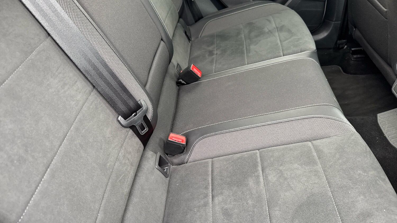 Used Volkswagen T-Roc 2023 for sale - 78177401: Photo 26