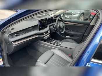 Used Skoda Superb 2025 for sale - 78925653: Photo