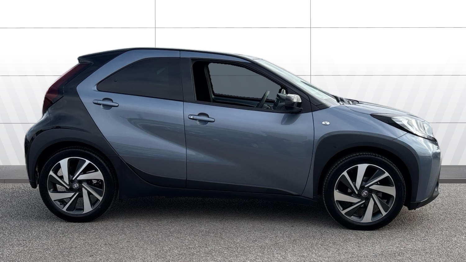 Used Toyota Aygo X 2024 for sale - 77743144: Photo 5