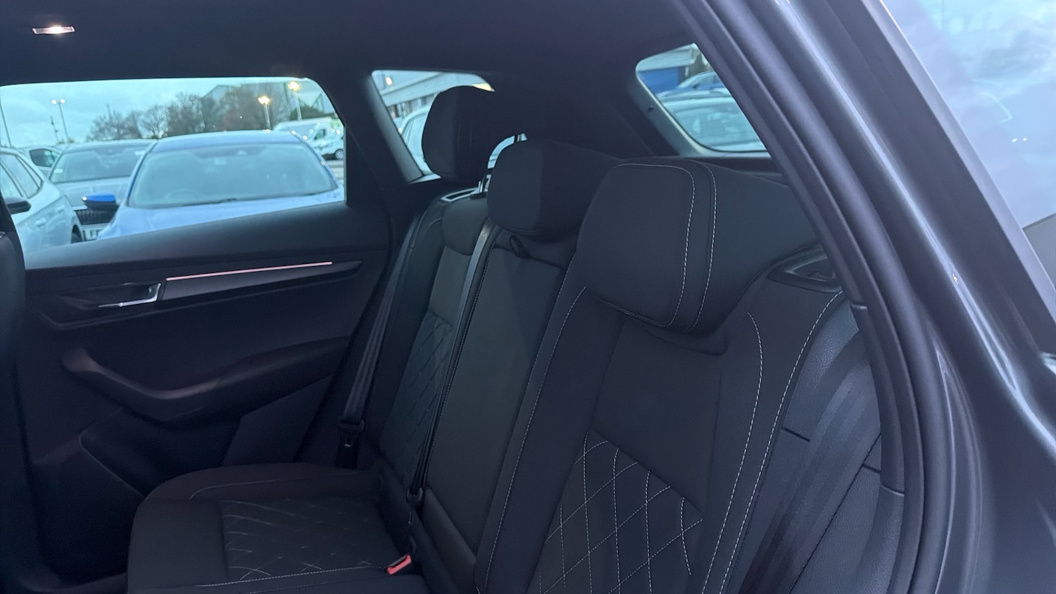 Used Skoda Karoq 2025 for sale - 76531342: Photo 16