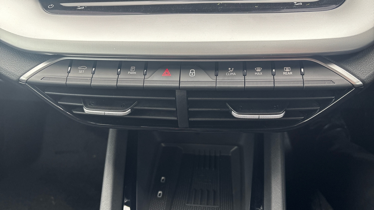 Used Skoda Octavia 2024 for sale - 76554856: Photo 13