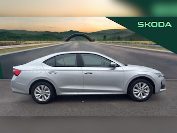 Used Skoda Octavia 2024 for sale - 76554856: Photo