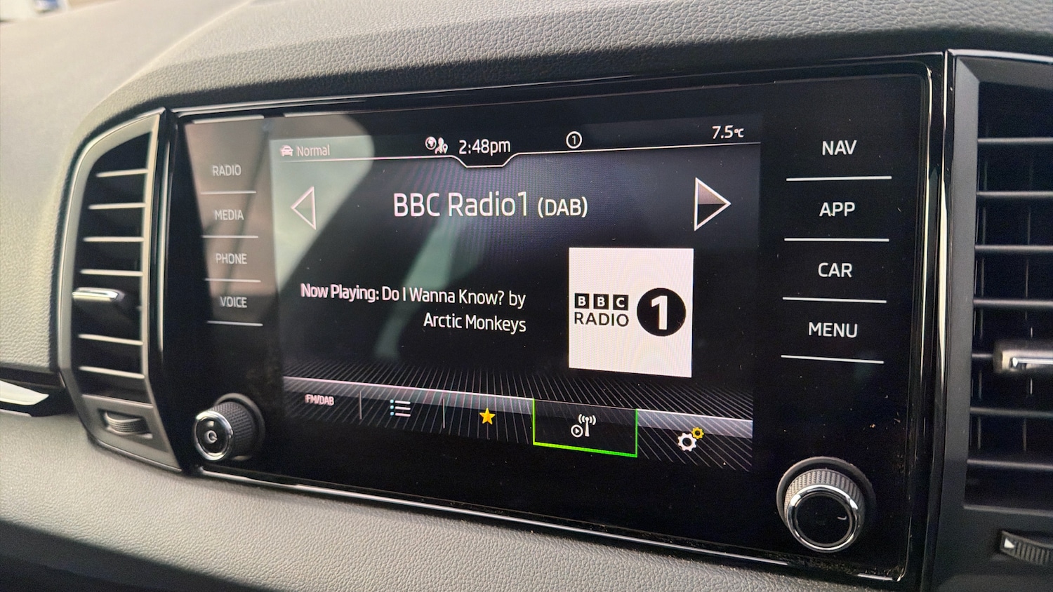 Used Skoda Karoq 2025 for sale - 76829548: Photo 12