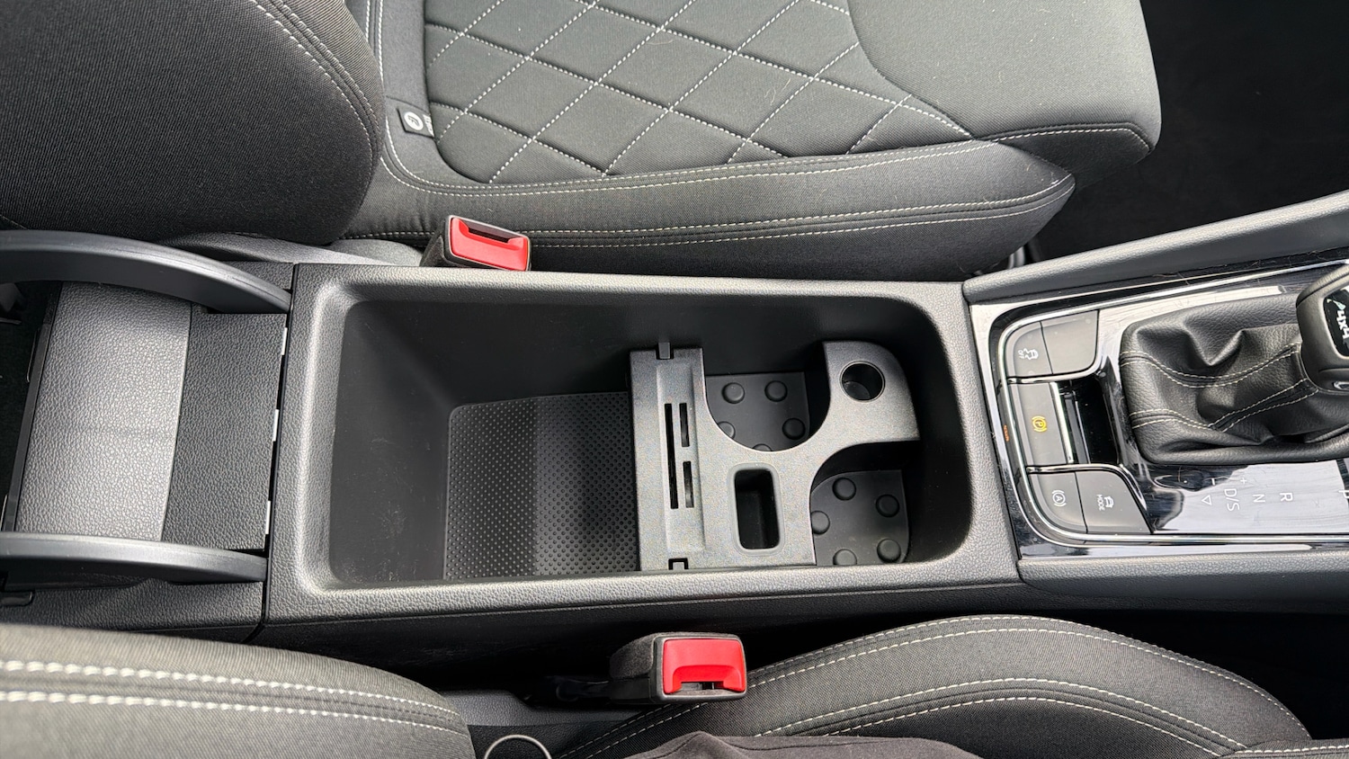 Used Skoda Karoq 2025 for sale - 76829548: Photo 31