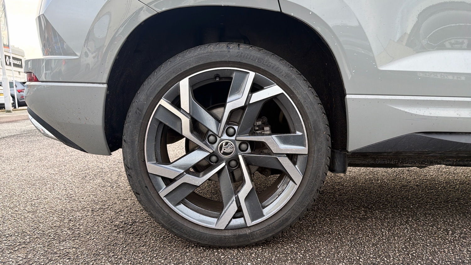 Used Skoda Karoq 2025 for sale - 76829548: Photo 5