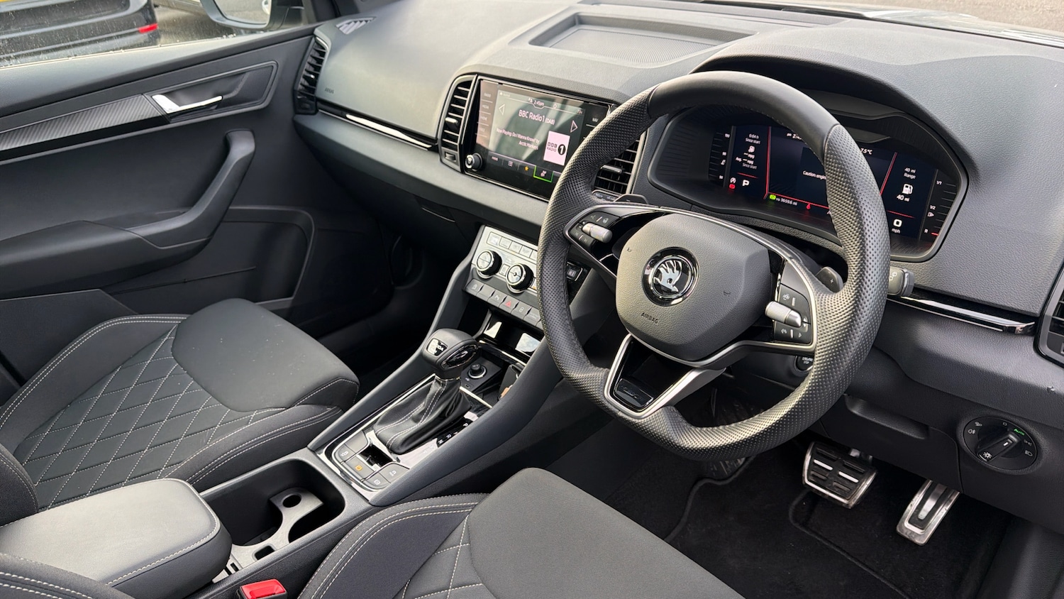 Used Skoda Karoq 2025 for sale - 76829548: Photo 6