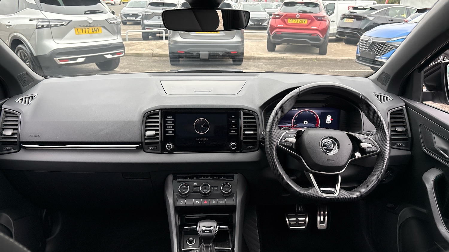 Used Skoda Karoq 2024 for sale - 76302131: Photo 9