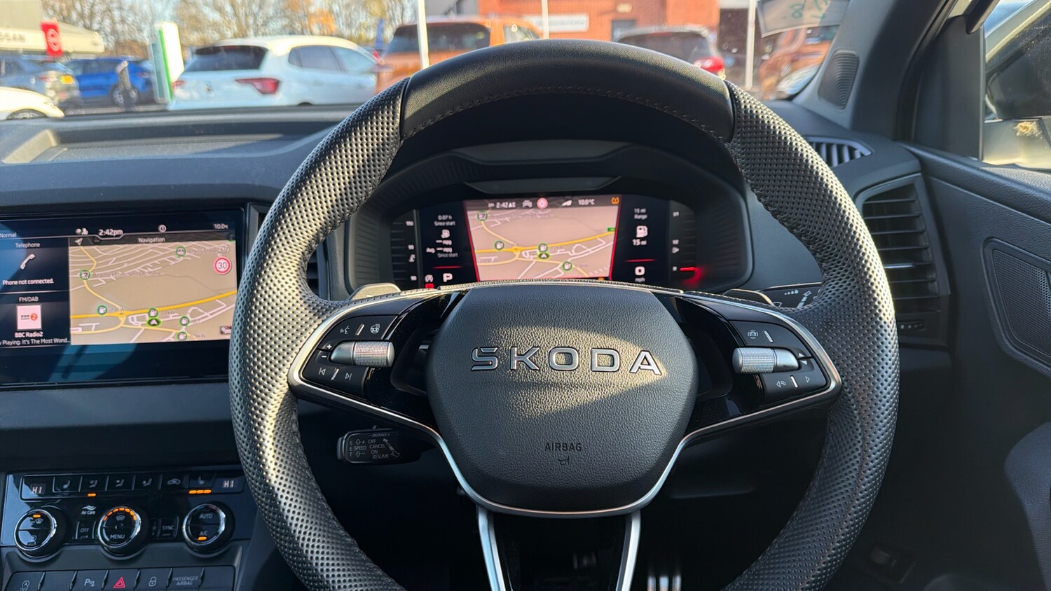 Used Skoda Karoq 2025 for sale - 76829551: Photo 10