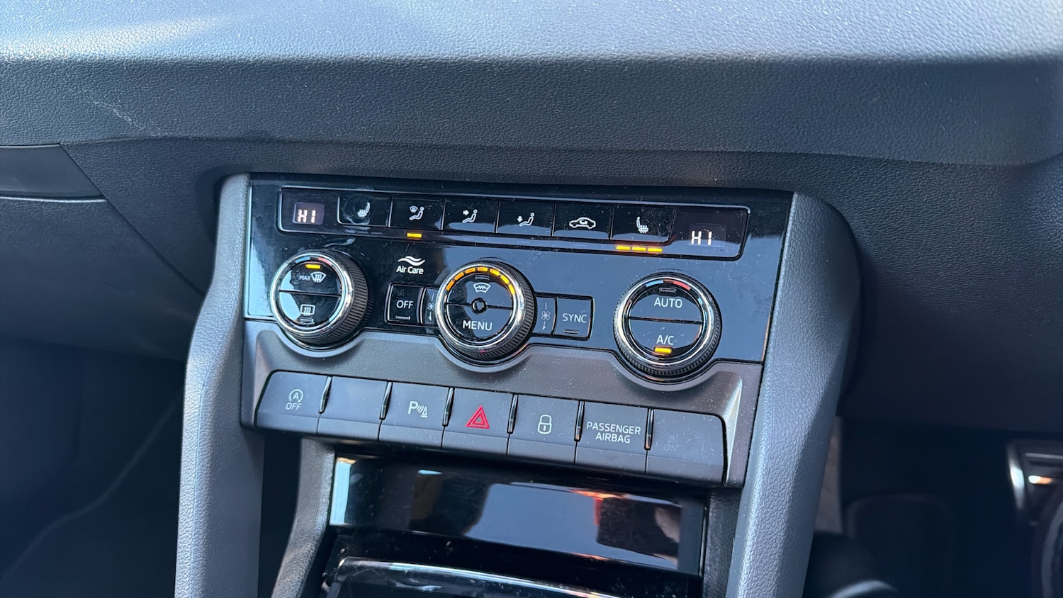 Used Skoda Karoq 2025 for sale - 76829551: Photo 13