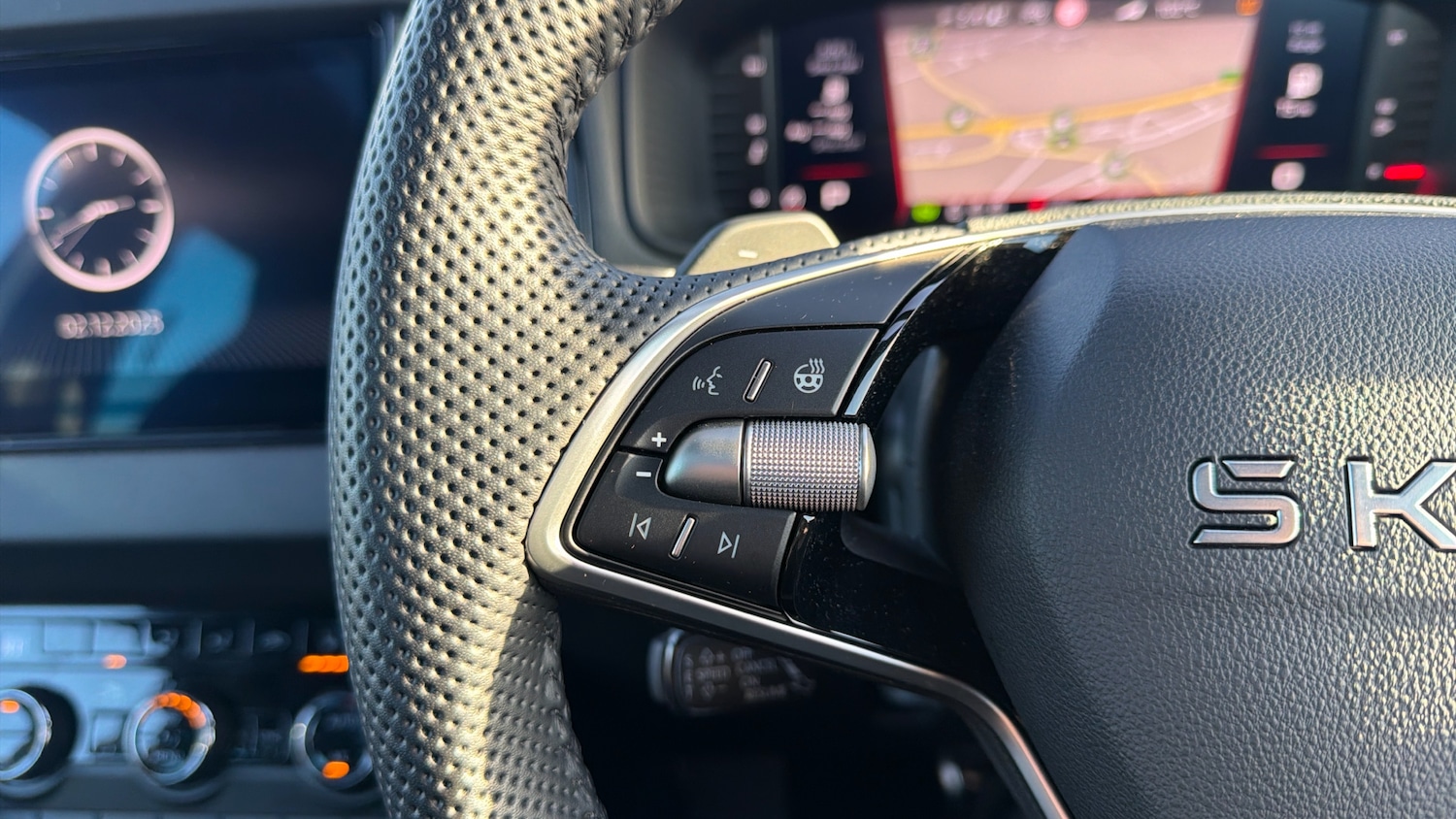 Used Skoda Karoq 2025 for sale - 76829551: Photo 17