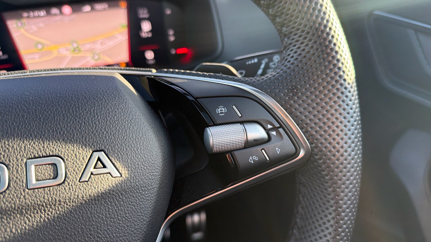 Used Skoda Karoq 2025 for sale - 76829551: Photo 18