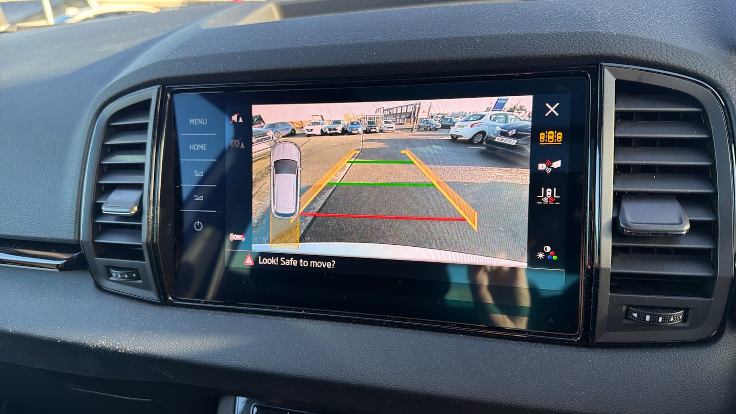 Used Skoda Karoq 2025 for sale - 76829551: Photo 26