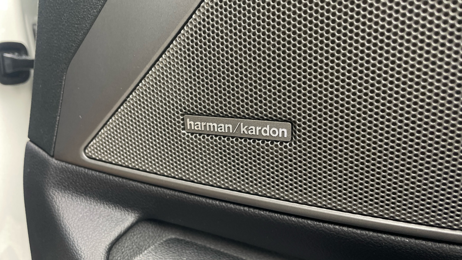 Used BMW 3 Series 2019 for sale - 76117320: Photo 14