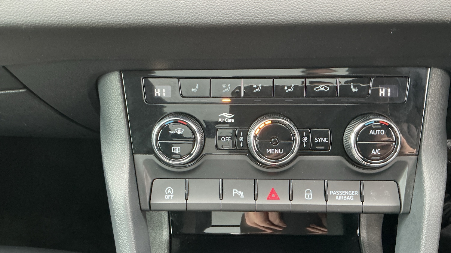 Used Skoda Karoq 2018 for sale - 77245458: Photo 13