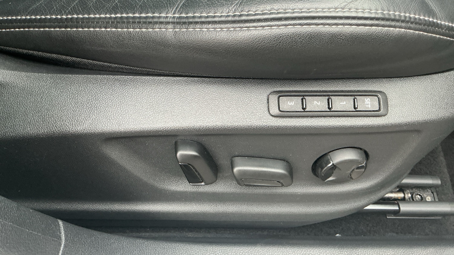 Used Skoda Karoq 2018 for sale - 77245458: Photo 32