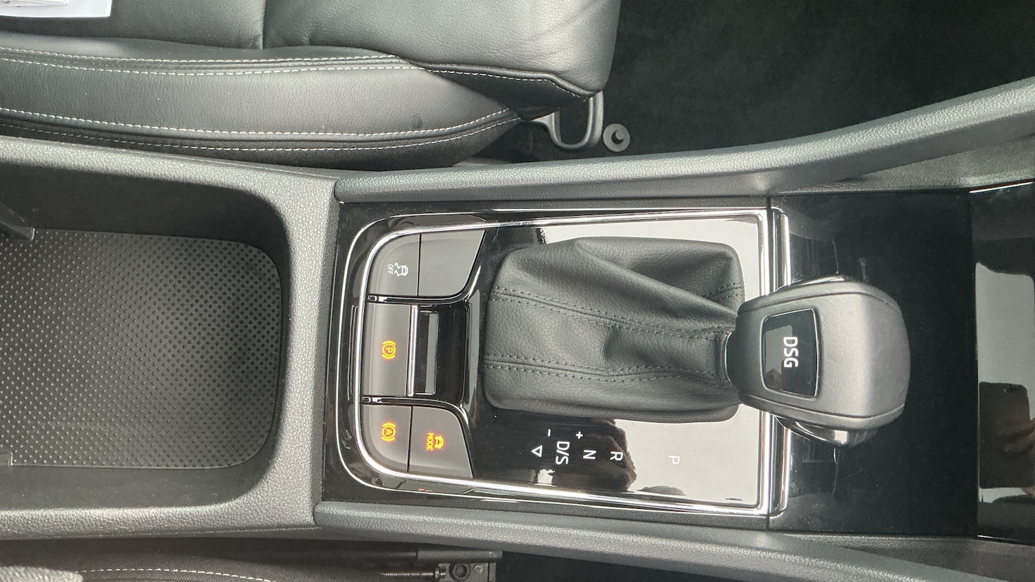 Used Skoda Karoq 2018 for sale - 77245458: Photo 34