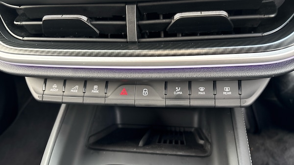 Used Skoda Enyaq 2025 for sale - 76329933: Photo 13