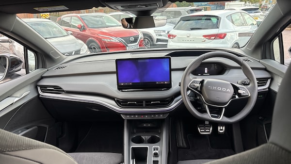 Used Skoda Enyaq 2025 for sale - 76329933: Photo 9