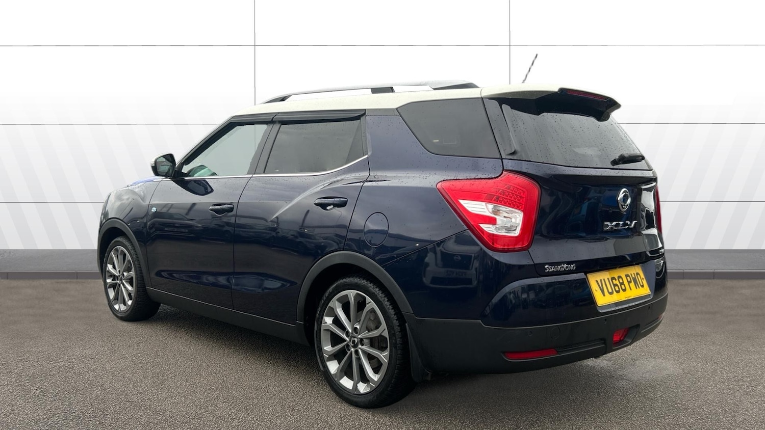 Used Ssangyong Tivoli 2018 for sale - 77641206: Photo 2