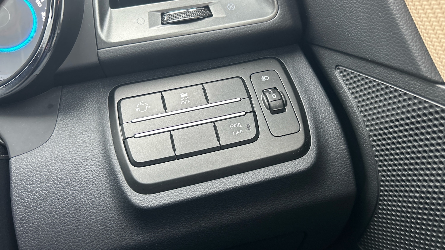 Used Ssangyong Tivoli 2018 for sale - 77641206: Photo 25