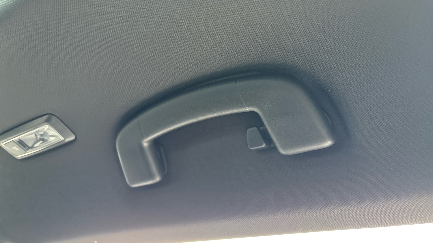 Used Skoda Karoq 2025 for sale - 76120101: Photo 27