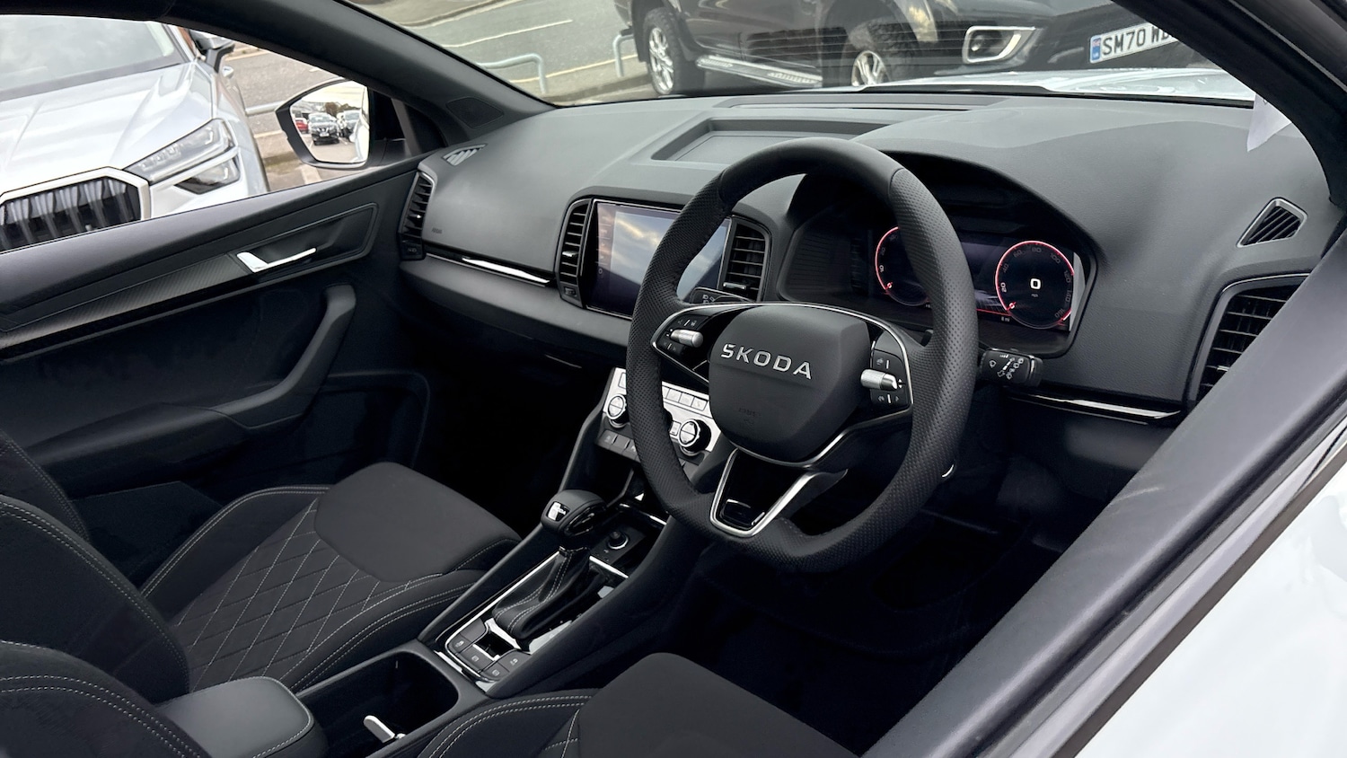 Used Skoda Karoq 2025 for sale - 76120101: Photo 6