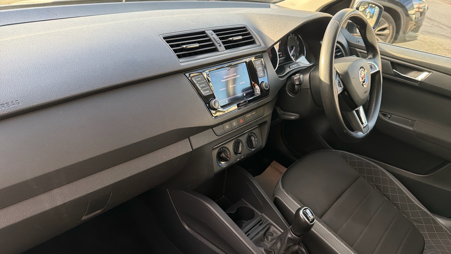 Used Skoda Fabia 2020 for sale - 76896788: Photo 2