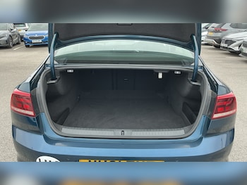 Used Volkswagen Passat 2021 for sale - 79264242: Photo