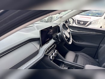 Used Skoda Kodiaq 2025 for sale - 76079615: Photo 2