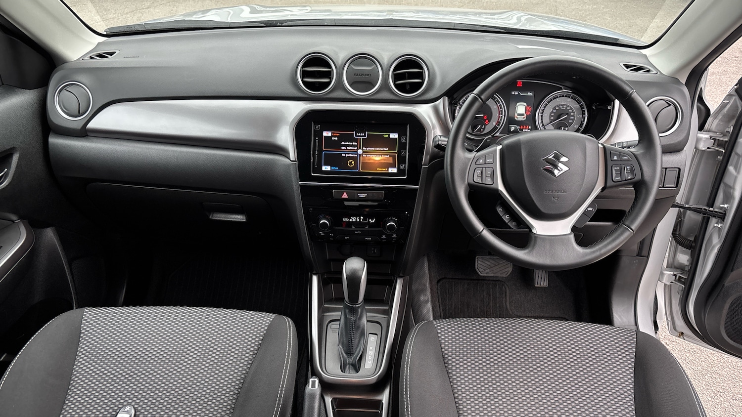 Used Suzuki Vitara 2021 for sale - 77945327: Photo 10