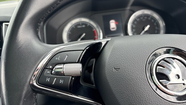 Used Skoda Karoq 2021 for sale - 76025800: Photo 17