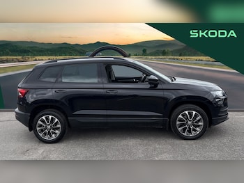 Used Skoda Karoq 2021 for sale - 76025800: Photo