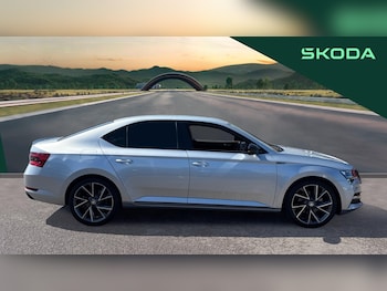 Used Skoda Superb 2023 for sale - 75465514: Photo