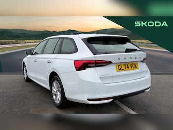 Used Skoda Octavia 2024 for sale - 76979337: Photo