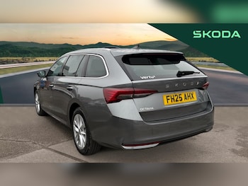 Used Skoda Octavia 2025 for sale - 76193782: Photo
