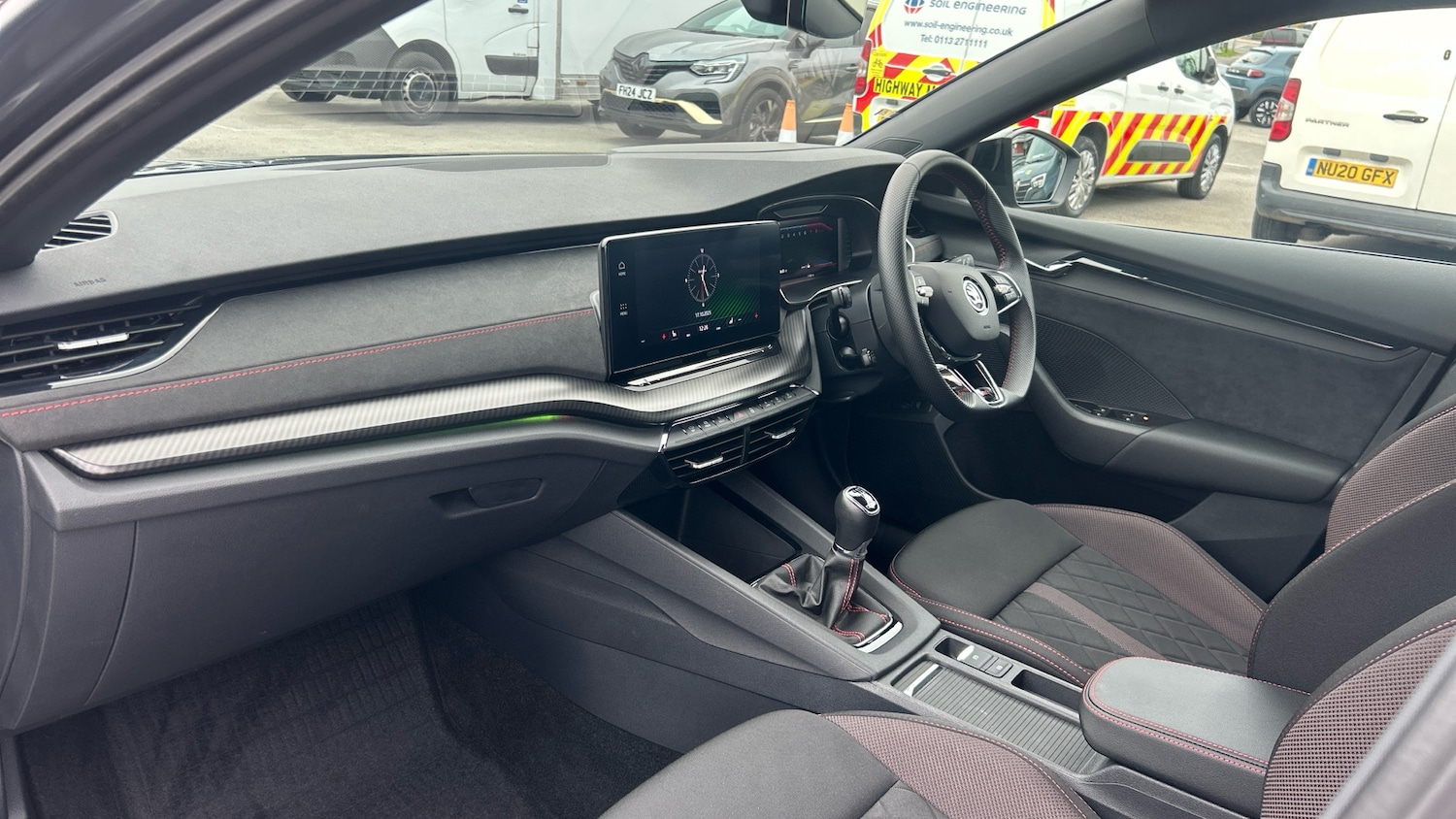 Used Skoda Octavia 2022 for sale - 76340511: Photo 2